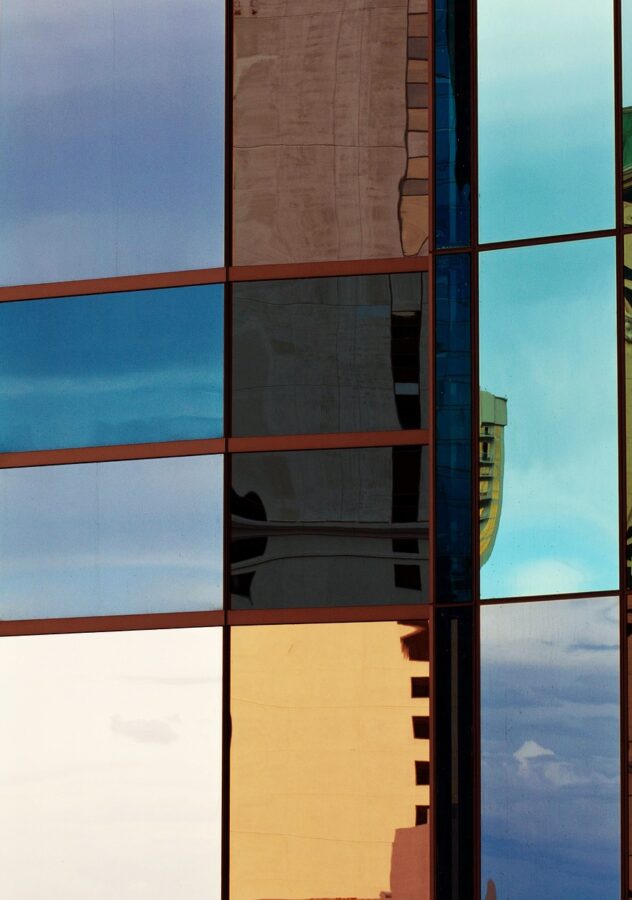 glass-g08628fa67_1920